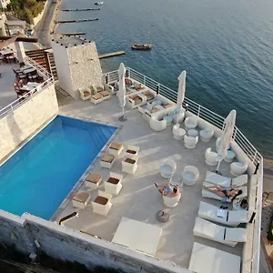 Belveder 3*, Pag Town Croazia