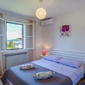 Vila Bugevilija , Mali Lošinj Croazia